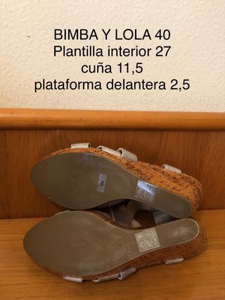 BIMBA Y LOLA  sandalias brillo dorado 40