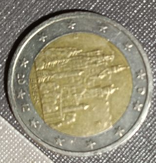 Diferentes monedas de 2 euros