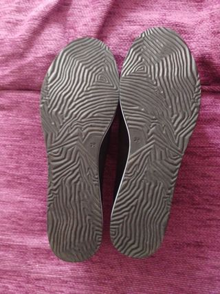 Zapatos sin cordones