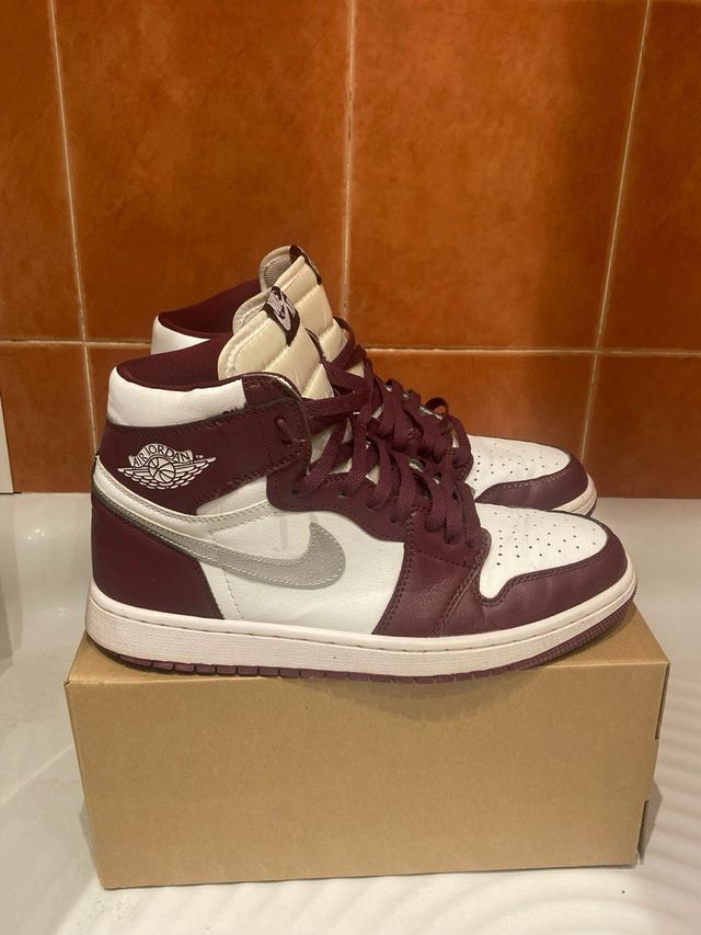Air Jordan 1 Retro High Bordeaux