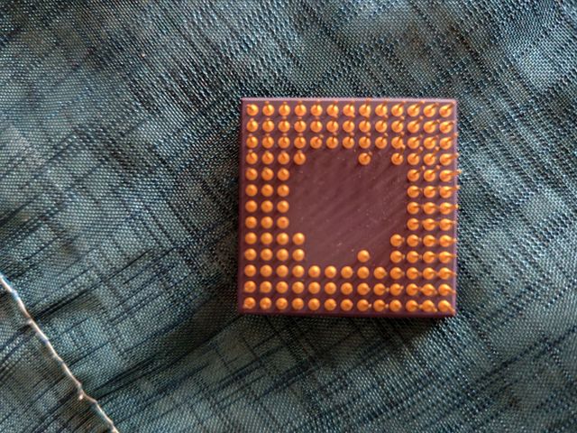 Motorola mc68030rc16b cpga128