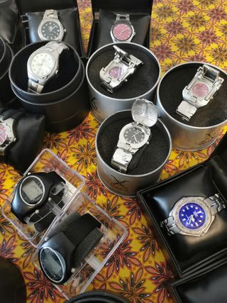 26 Orologi di tutte le tipologie