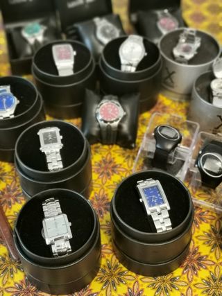 26 Orologi di tutte le tipologie