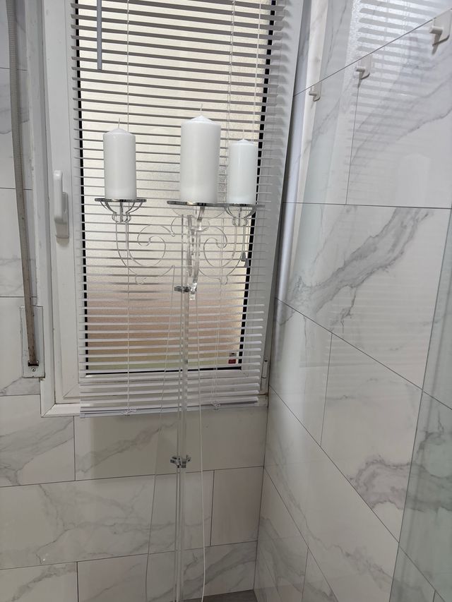 Candelabro Acrílico Moderno - 3 Velas