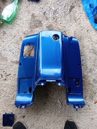 Carena scudo interno anteriore Piaggio Hexagon 150