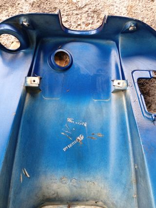 Carena scudo interno anteriore Piaggio Hexagon 150