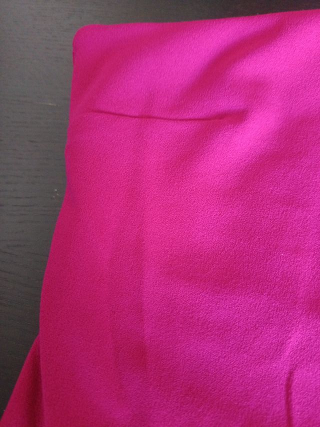 Vestido fucsia de Mango
