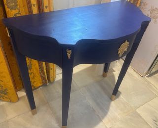Mesa recibidor antigua restaurada azul