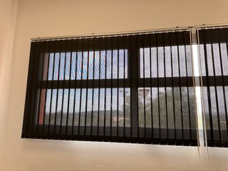 Tenda a schermo verticale in fibra di vetro Corti