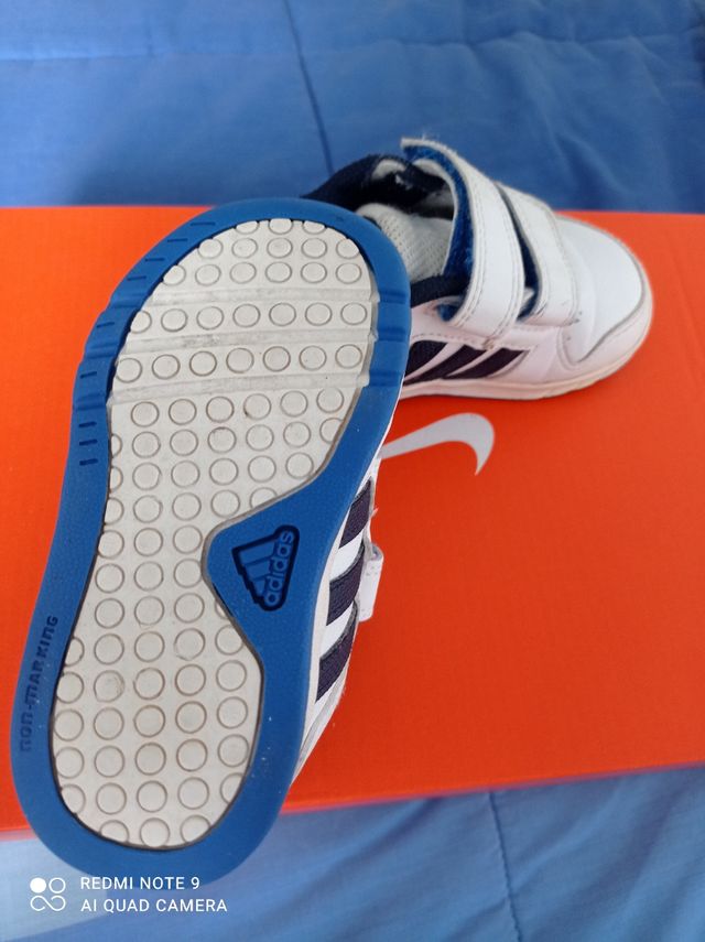 Zapatillas Adidas niño velcro