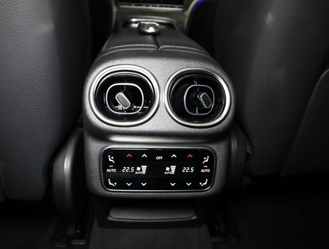 Mercedes-Benz GLC SUV (253) 2023