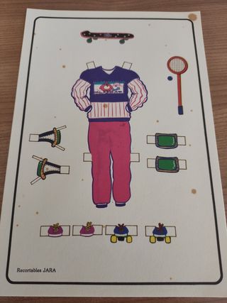 Muñeca recortable 
