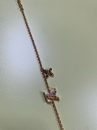 Pulsera Louis Vuitton dorada