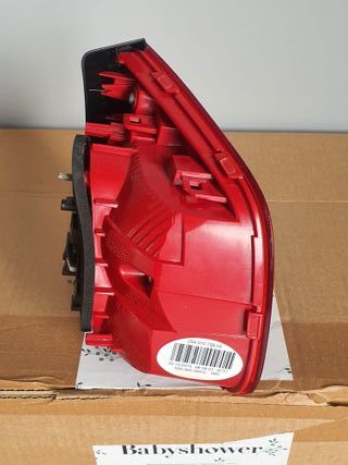 FARO TRASERO DERECHO VOLKSWAGEN TIGUAN