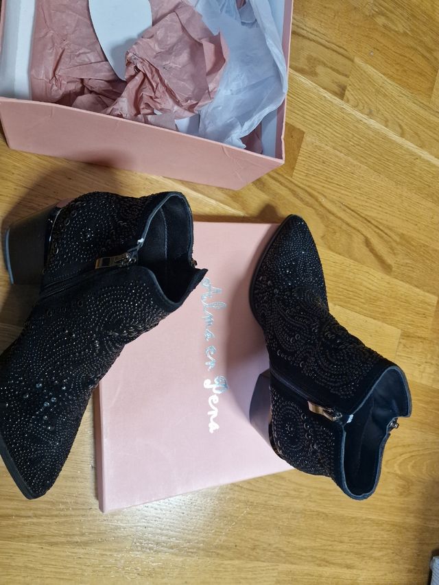 Botines Alma en Pena negros