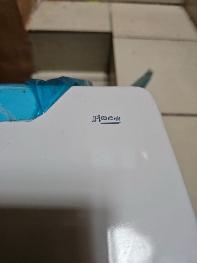 Bidet Dama porcelana blanco con tapa