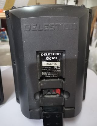Pareja de monitores CELESTION 50W