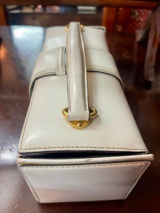 BOLSO DE MANO VINTAGE.