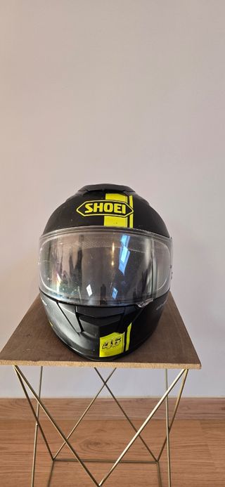 Casco Moto Shoei L Negro y amarillo