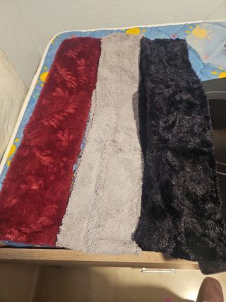 3 Fulares de pelo sintético