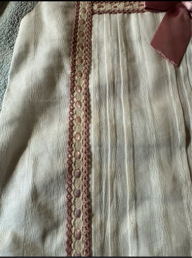 Traje niña eventos beige-rosa