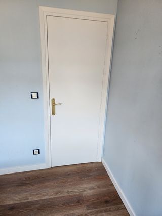 Puertas antiguas restauradas y lacadas