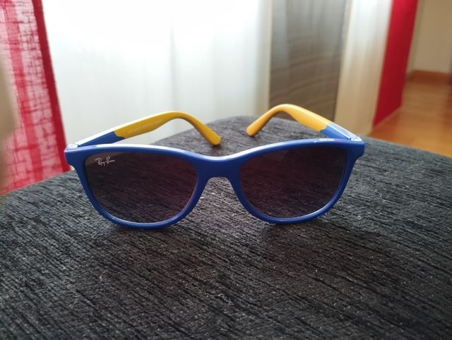 Ray-Ban Gafas Sol Niños Azul Amarillo y funda azul