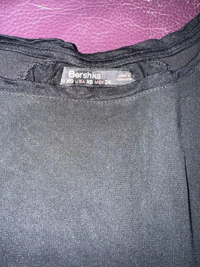 Blusa negra - Talla XS