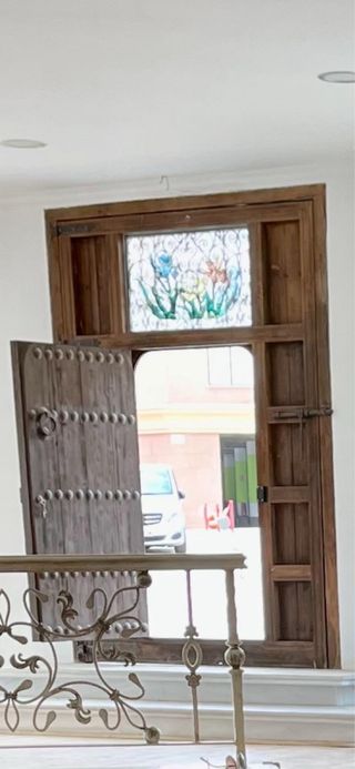 Puerta madera maciza antigua