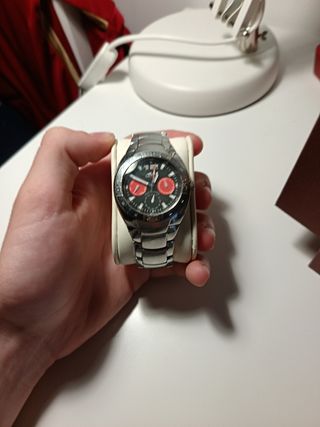 Reloj Lotus cronógrafo plata y rojo