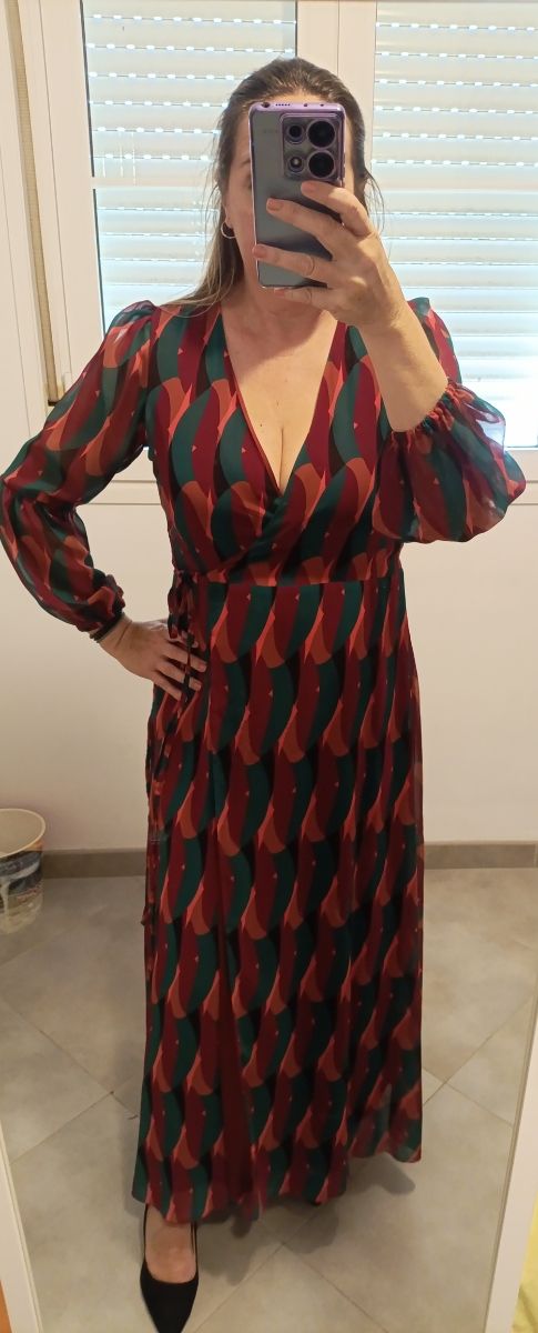 Vestido elegante ajustable a más o menos talla