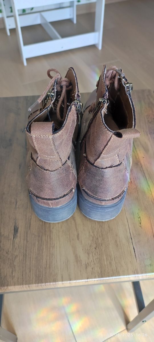 Botín Creeks (Mujer)