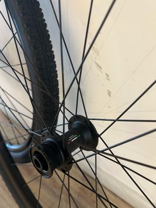 Ruedas gravel  black jack mx25  