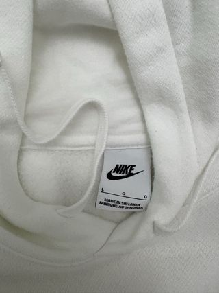 Sudade Nike L