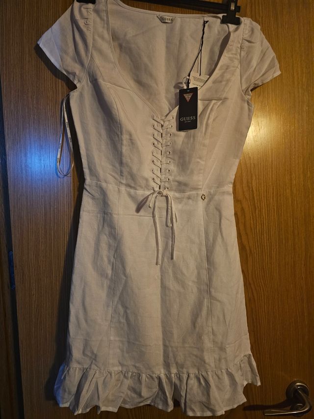 VESTIDO  blanco  GUESS nuevo a estrenar
