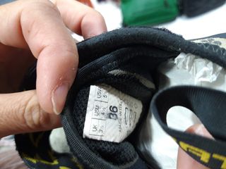 Gatos escalada mod. Miura.