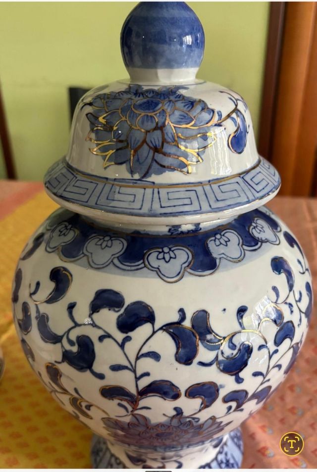 Jarrón porcelana azul y blanco vintage