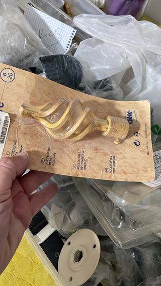 Soportes y accesorios para cortinas