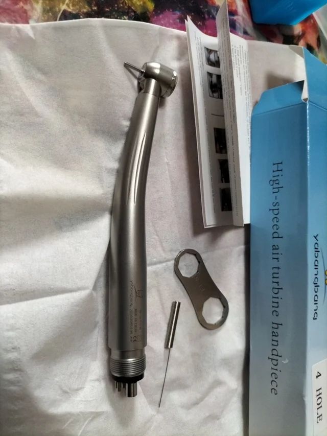 Turbina dental de led 4 agujeros 