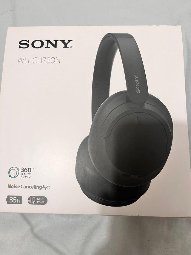 Sony WH CH720N