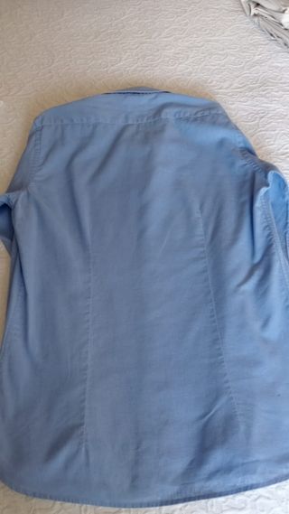 Camisa vestir Amichi, talla S, nueva.