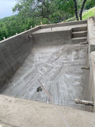 Alicatado de piscinas profesional