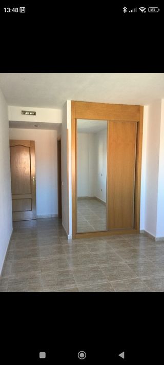 PISO EN BARGAS 