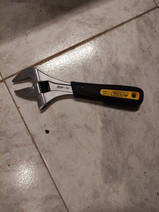 Llave inglesa 8" SW200