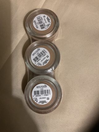 Maybelline dream Mat Mousse tonalita 30