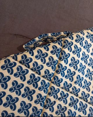Bolsa de tela estampada