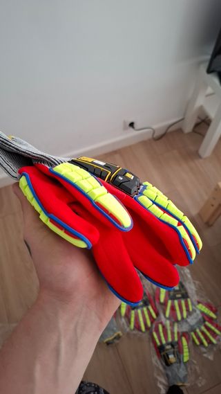 Guantes R-Flex Anti-Corte alta calidad.