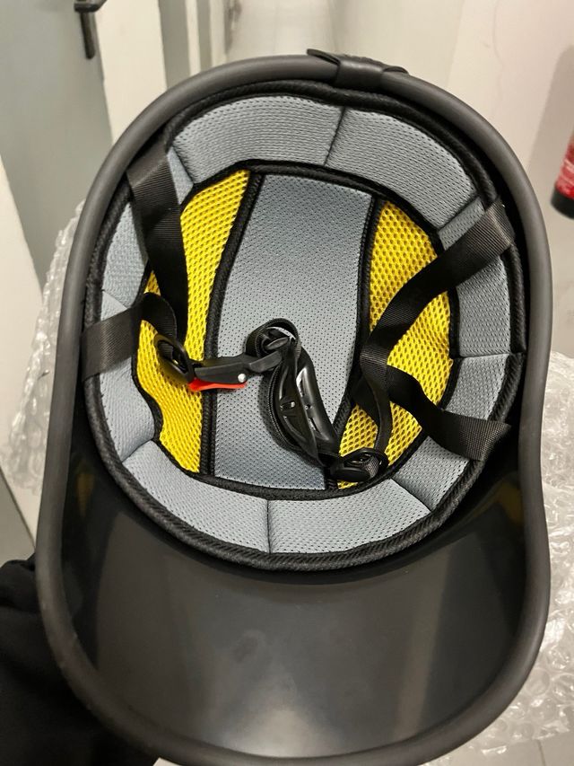 Casco scooter,bici negro mate