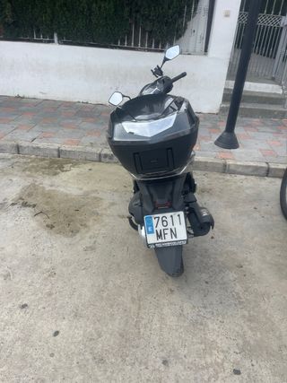 Honda SH 125 - Moto Scooter