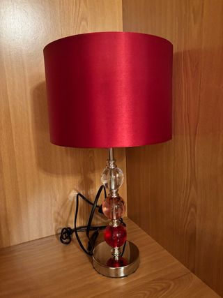 Lampara de mesa roja - Moderna.
